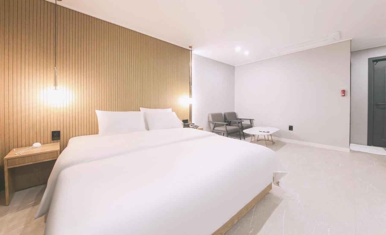 Ariel Hotel Busan Exterior foto